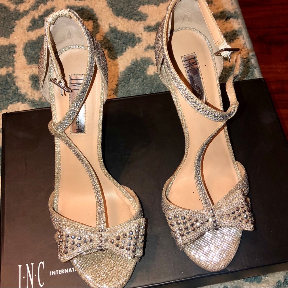 Formal dress heels